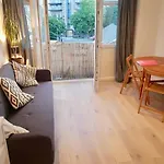 Contemporary 1 Bed In Peckham