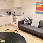 Contemporary 1 Bed In Peckham