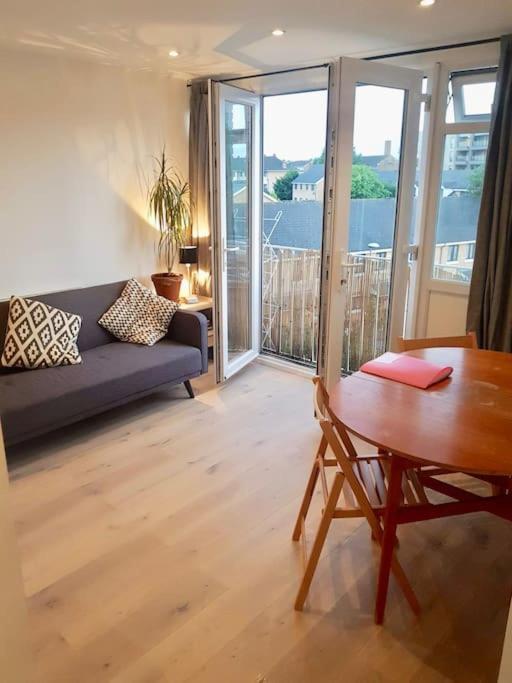 Contemporary 1 Bed In Peckham *